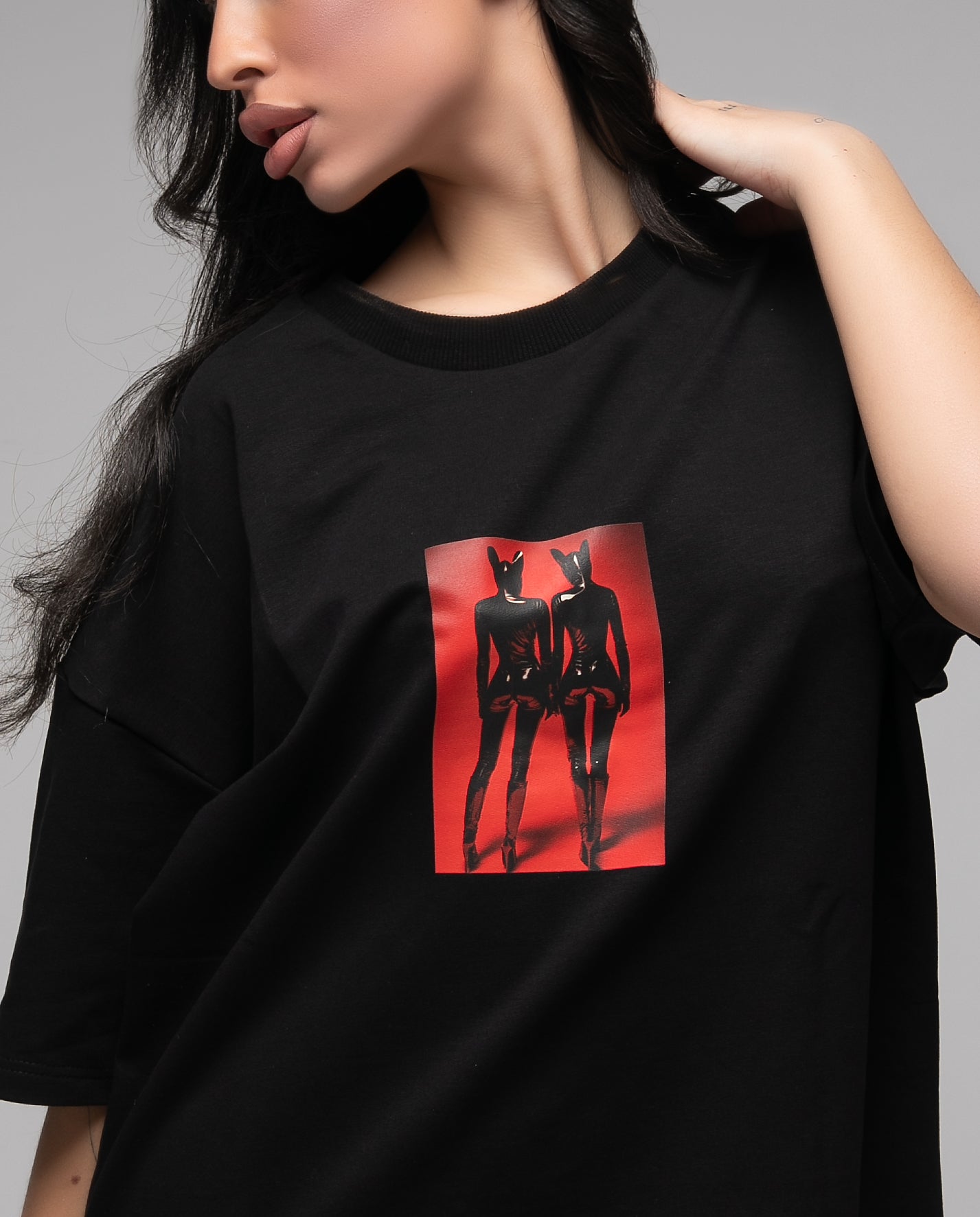 Oversized Black Unisex T-shirt with a Unique Print SHADOW TWINS