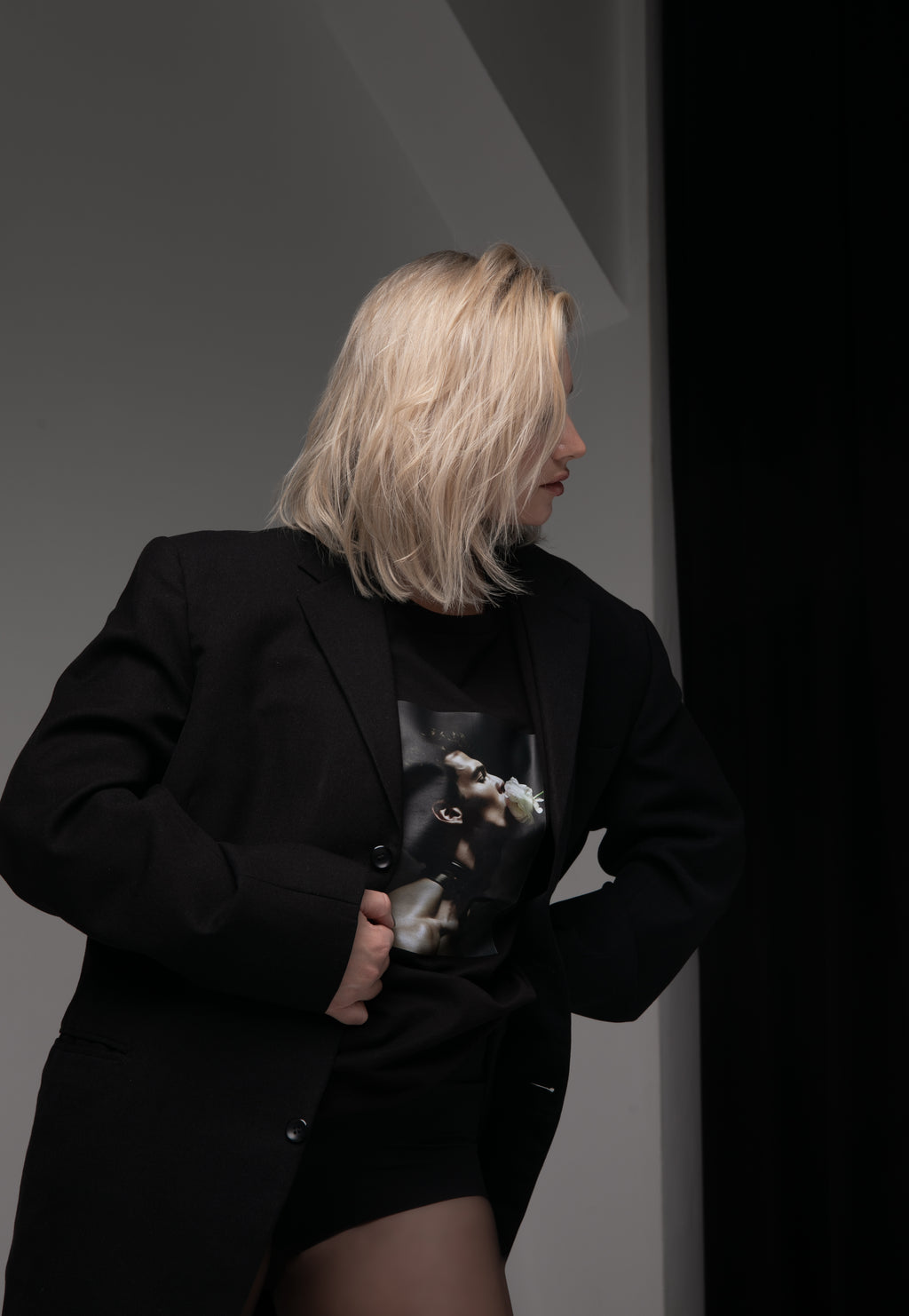 Oversized Black Unisex T-shirt with a Unique Print Floral Trance