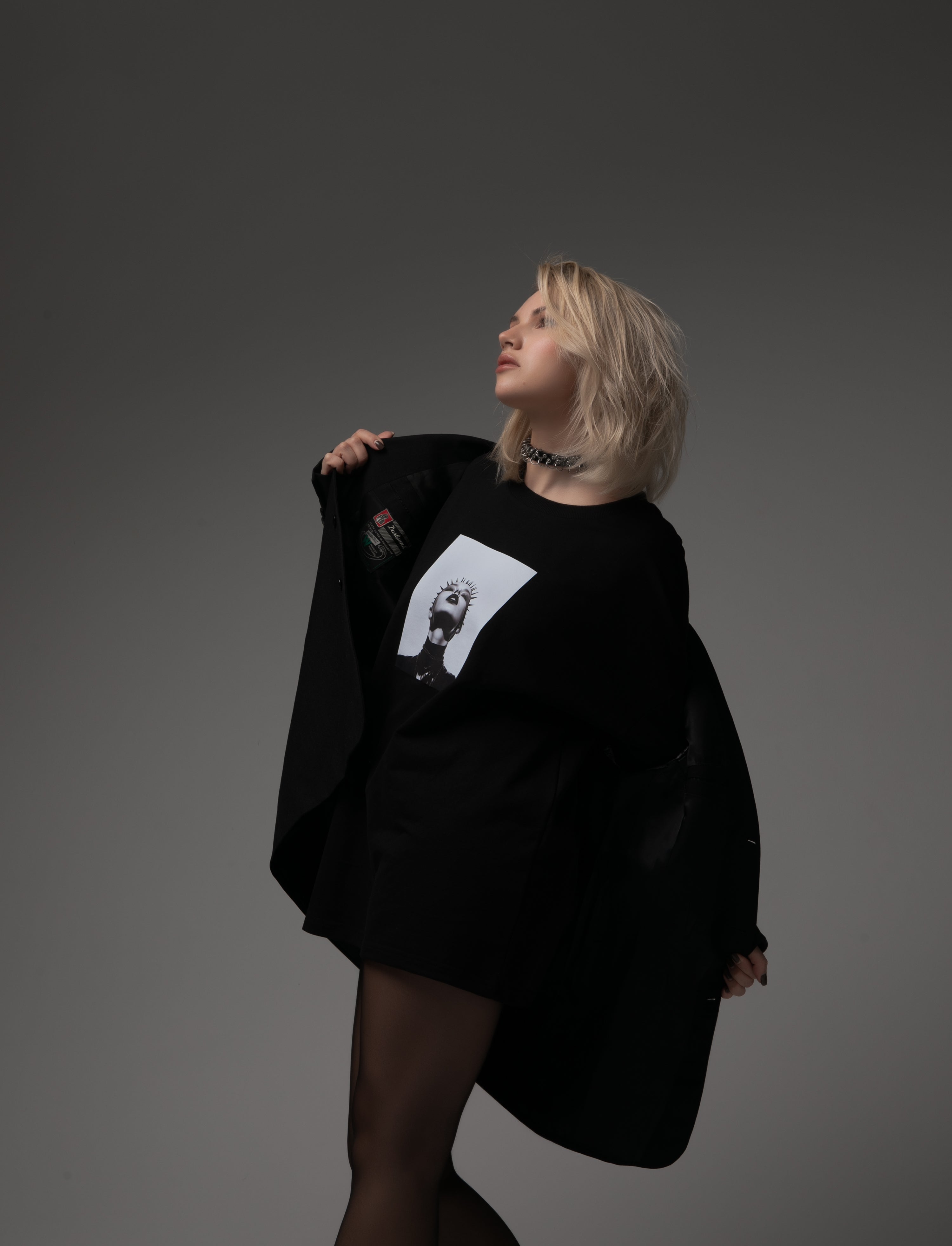 Oversized Black Unisex T-shirt with a Unique Print Saint Sinner