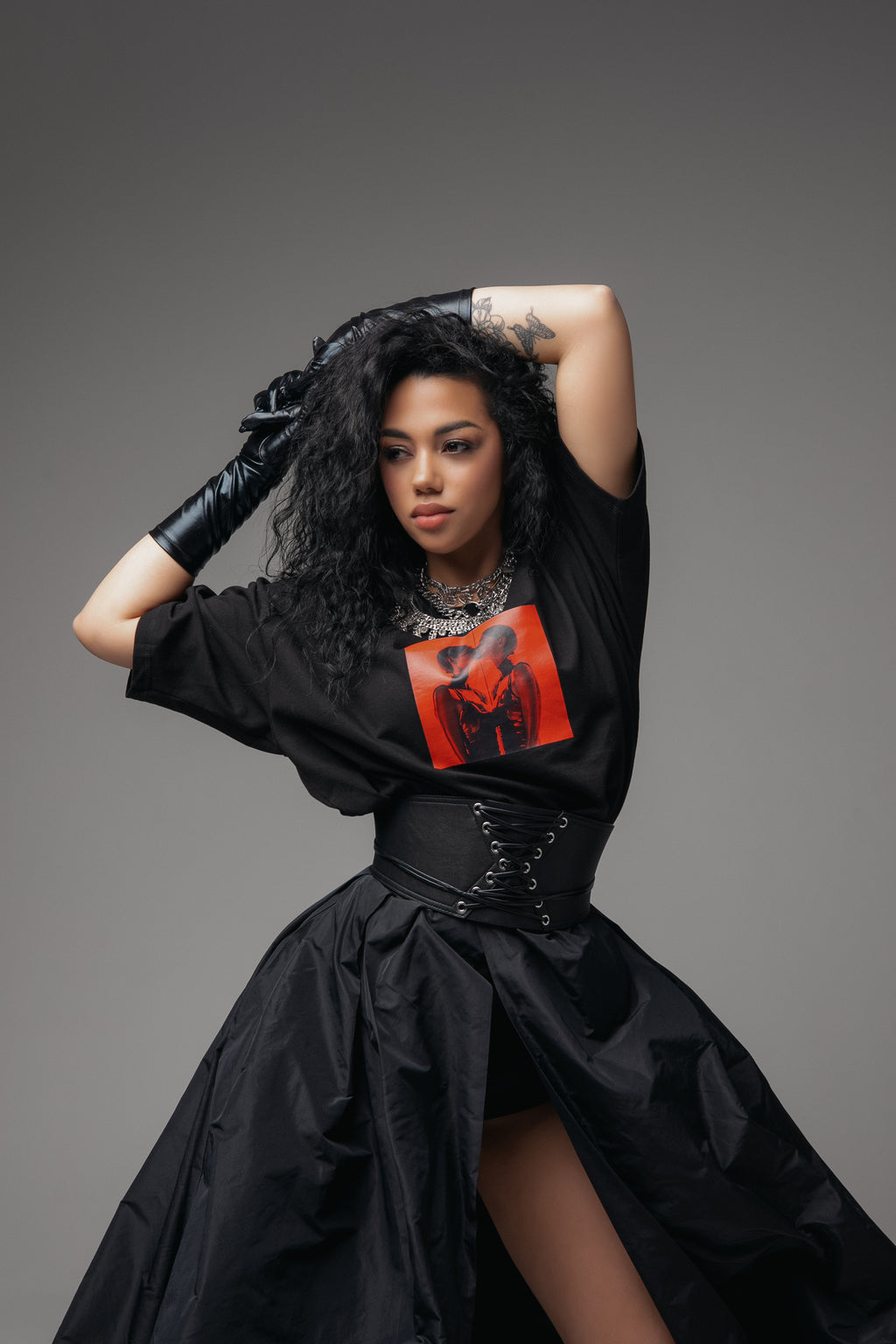 Oversized Black Unisex T-shirt with a Unique Print Mirror Crush