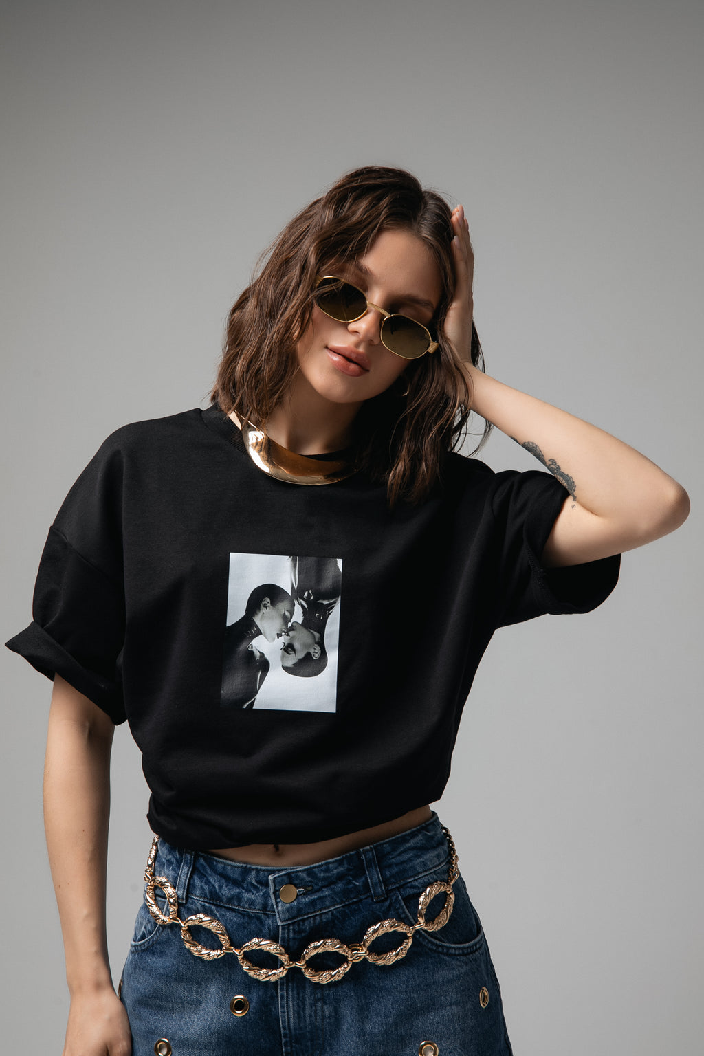 Oversized Black Unisex T-shirt with a Unique Print Sweet Duality