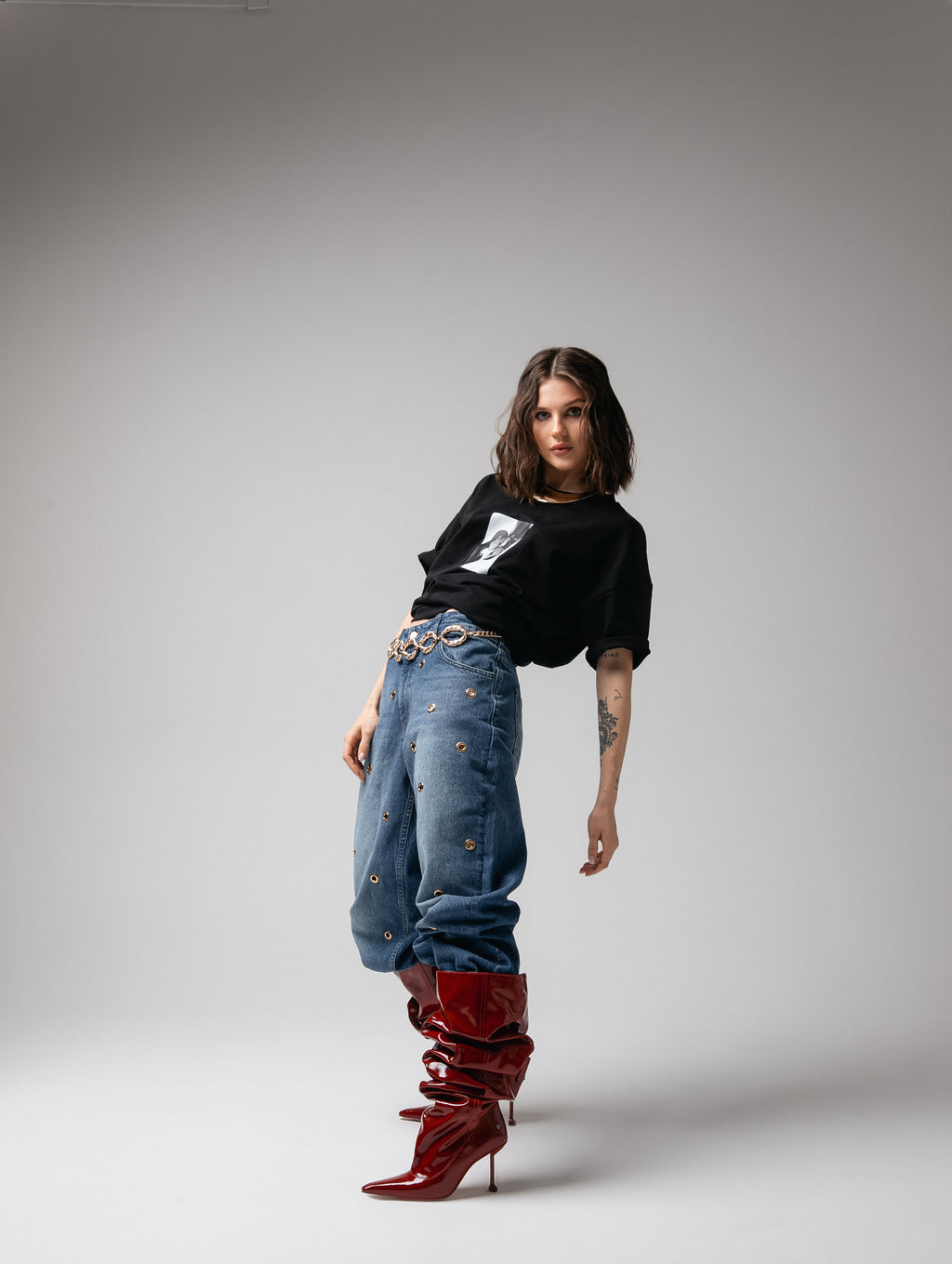 Oversized Black Unisex T-shirt with a Unique Print Sweet Duality