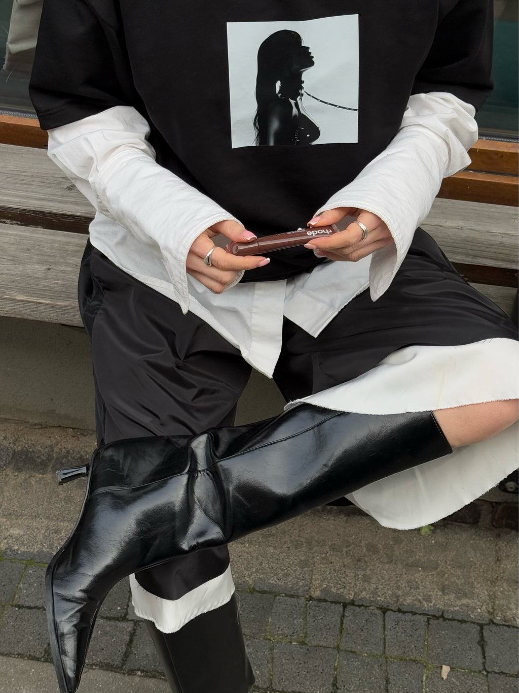 Oversized Black Unisex T-shirt with a Unique Print Power Play