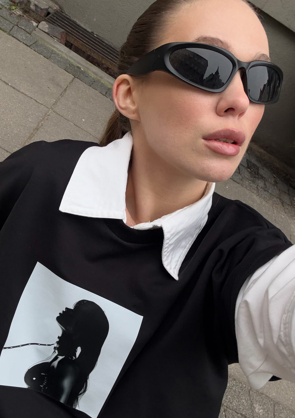 Oversized Black Unisex T-shirt with a Unique Print Power Play